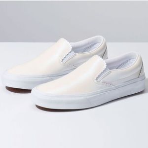 NWT Pearl Vans